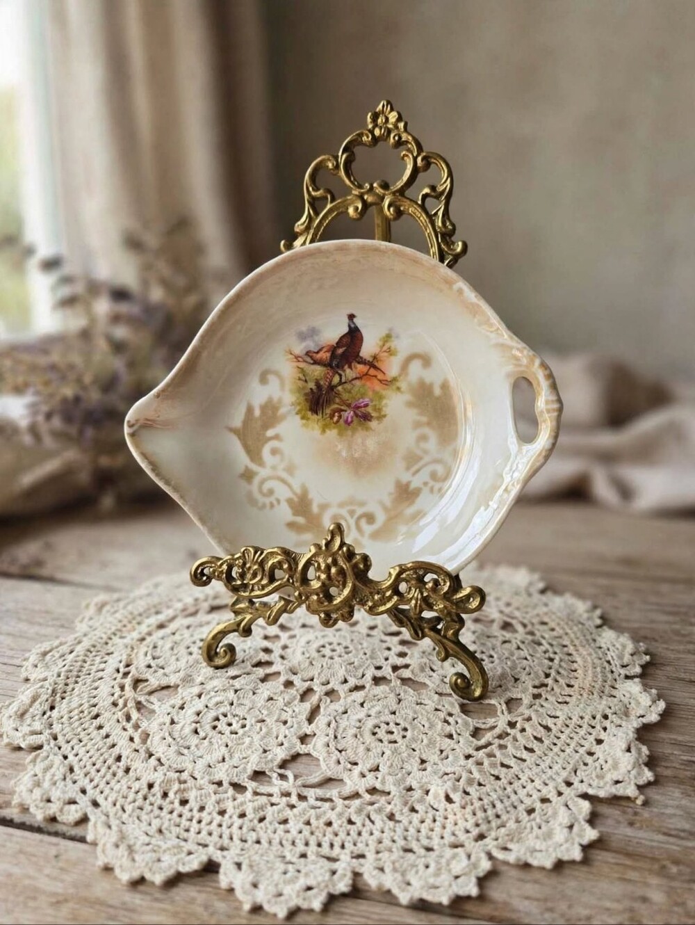 Vintage Pheasant Porcelain Handled Nappy Dish / Trinket Bowl